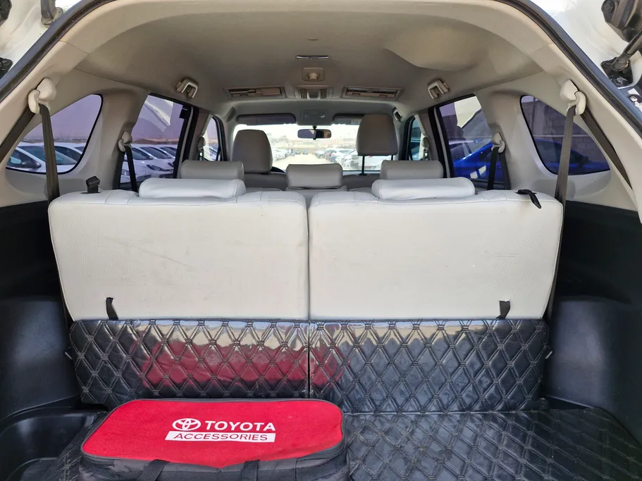 2024 Toyota Veloz GLX 
