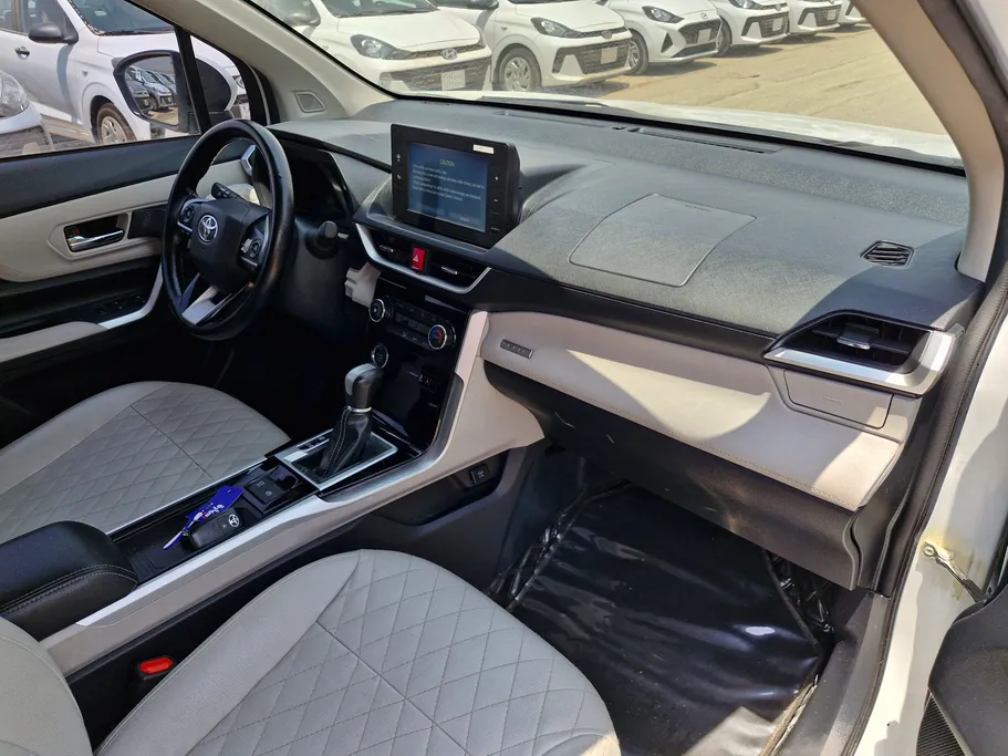 2024 Toyota Veloz GLX 