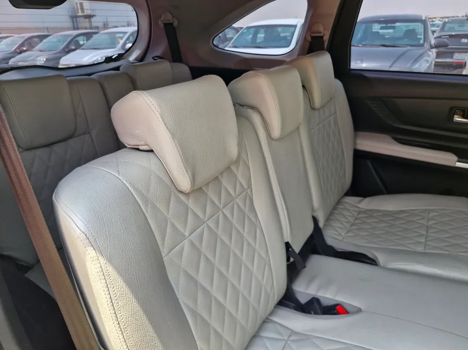 2024 Toyota Veloz GLX 