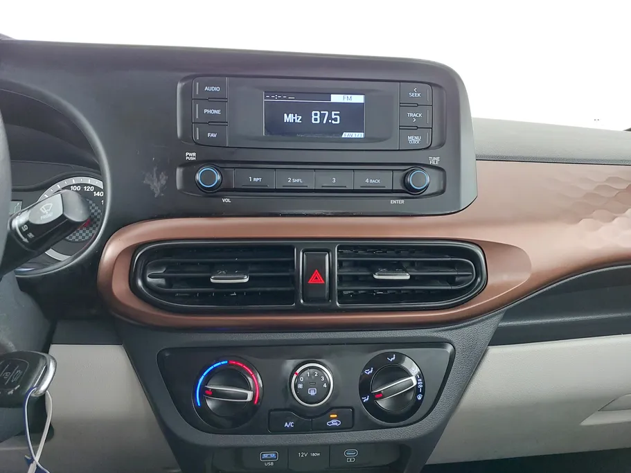 2024 Hyundai Grand i10 Fleet 
