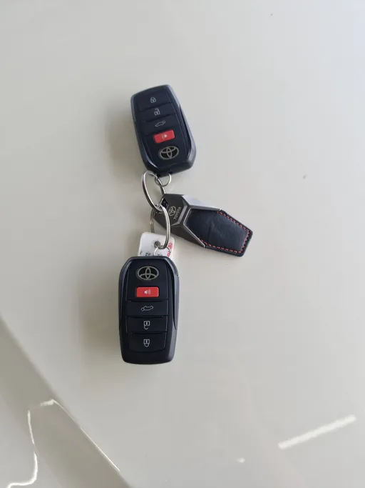2026 Toyota RAV4 XSE HEV 