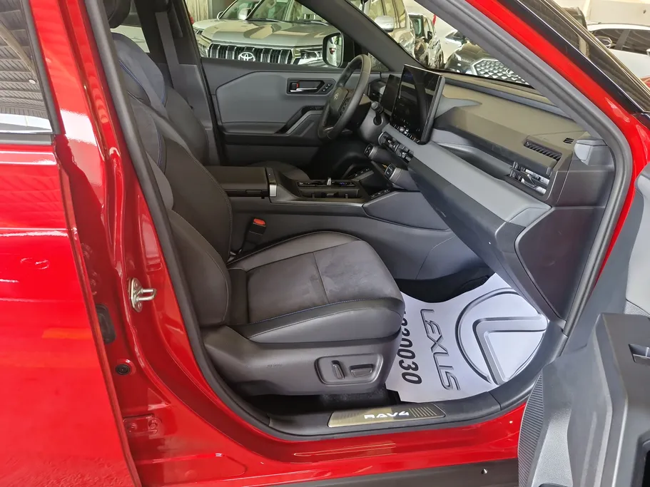 2026 Toyota RAV4 XSE HEV 