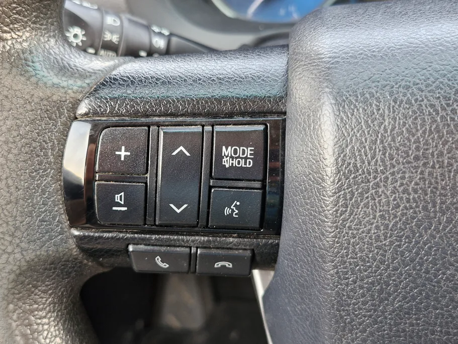 2024 تويوتا Fortuner GX2 