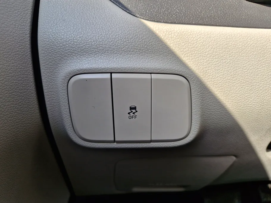 هيونداي Grand i10 فلييت 2024 
