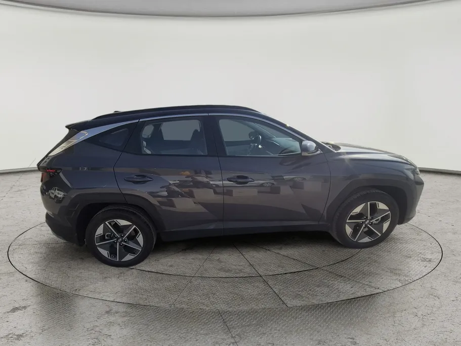 2025 Hyundai Tucson Smart 