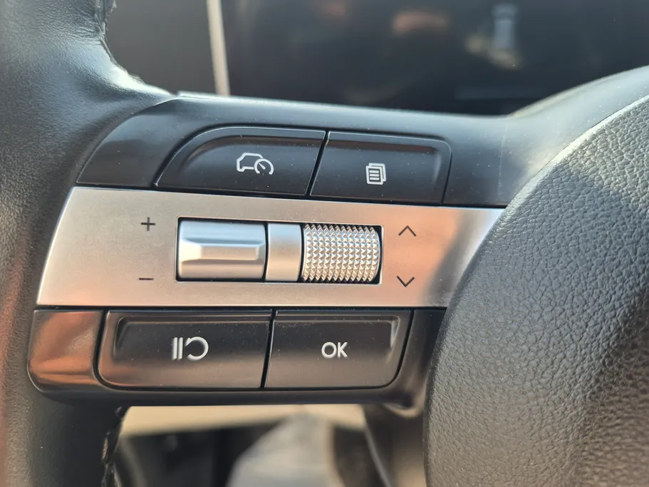 2025 Hyundai Tucson Smart 