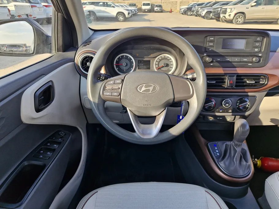 هيونداي Grand i10 فلييت 2024 