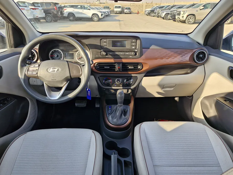 هيونداي Grand i10 فلييت 2024 