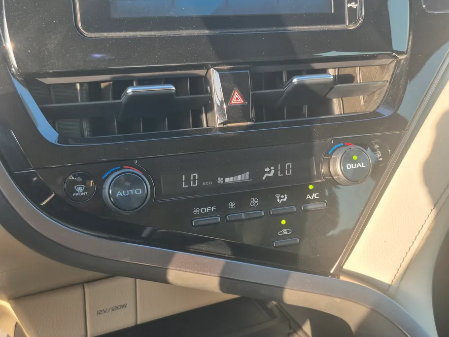 2023 Toyota Camry  LE HEV 