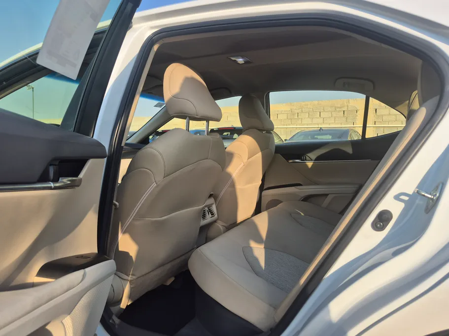 2023 Toyota Camry  LE HEV 