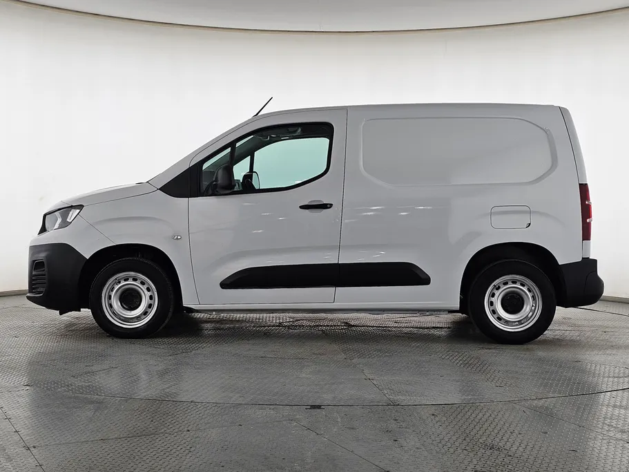 بيجو بارتنر Short van 2023 