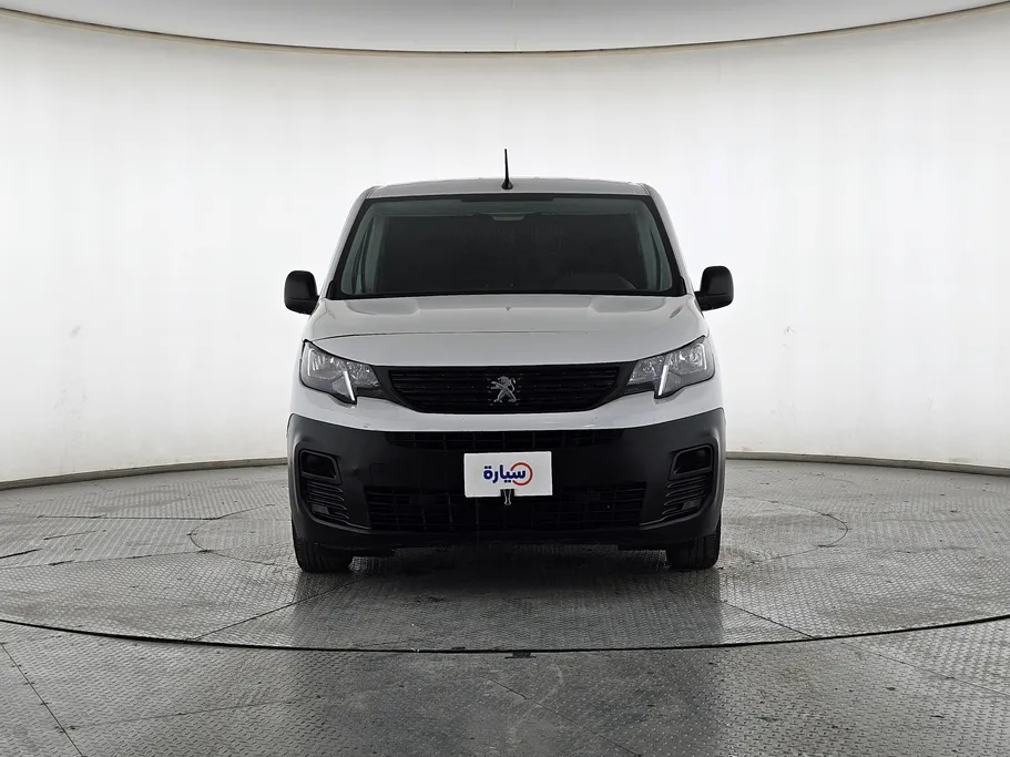 بيجو بارتنر Short van 2023 