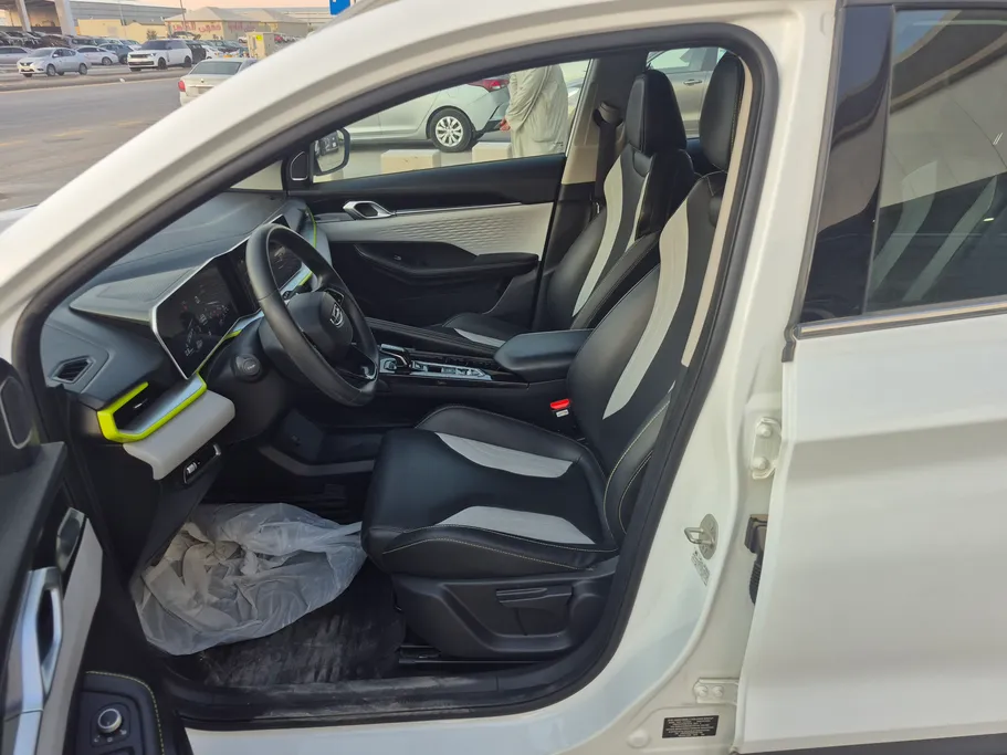 2024 Geely Coolray Basic GS 