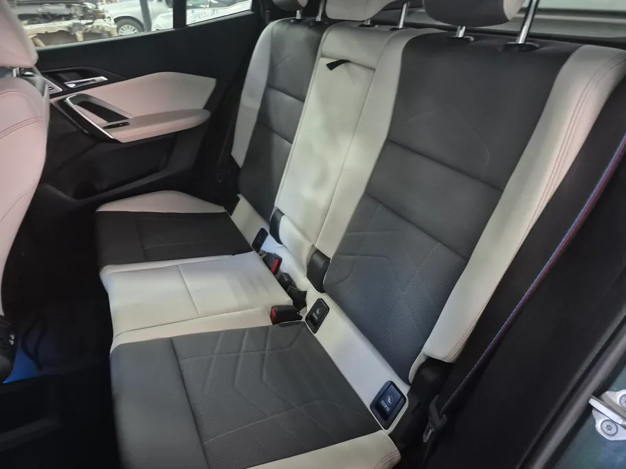 بي ام دبليو الفئة اكس 2 xDrive 20i 2025 