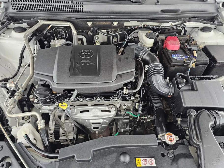 2024 Toyota Yaris  Y Plus 