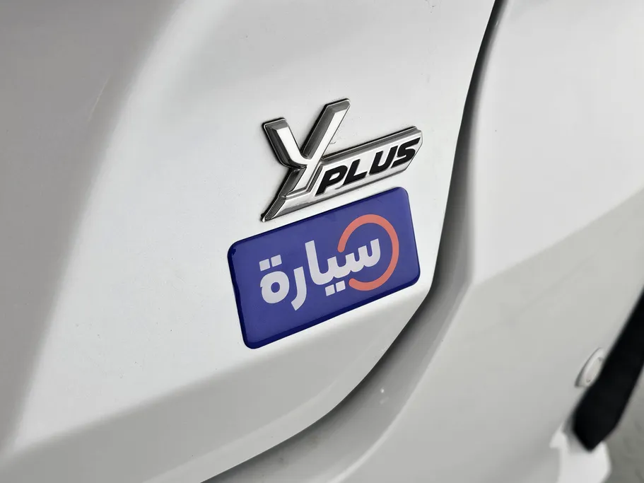 2024 Toyota Yaris  Y Plus 