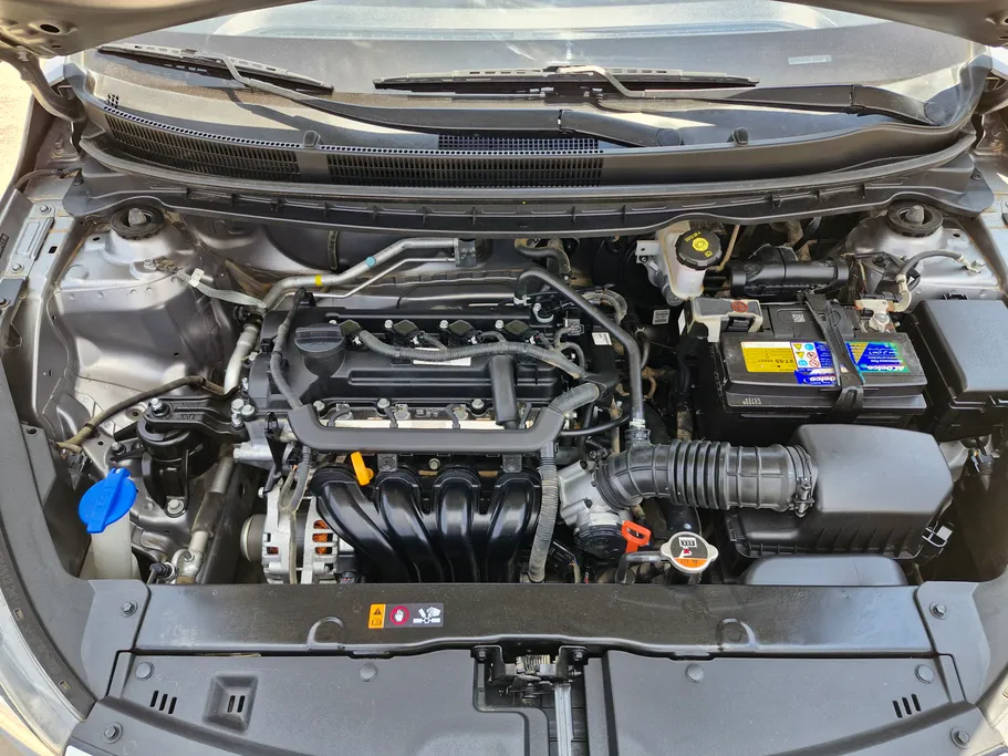 2023 Kia Pegas LX 