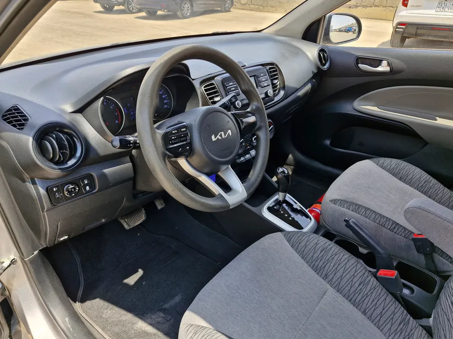 2023 Kia Pegas LX 