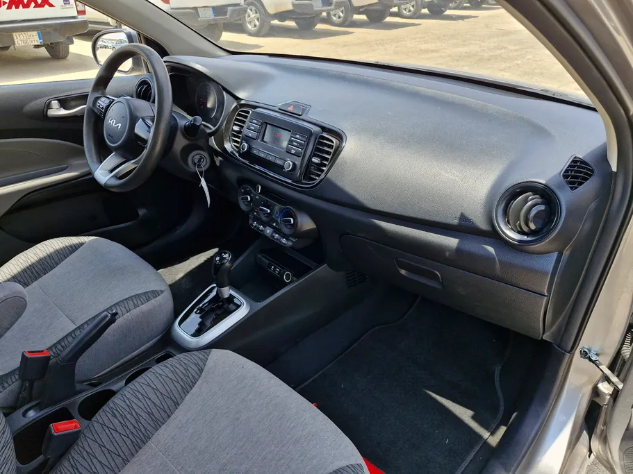 2023 Kia Pegas LX 