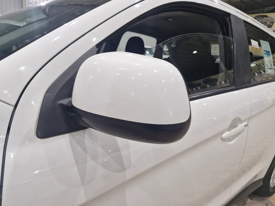 ميتسوبيشي ASX GLX 2022 