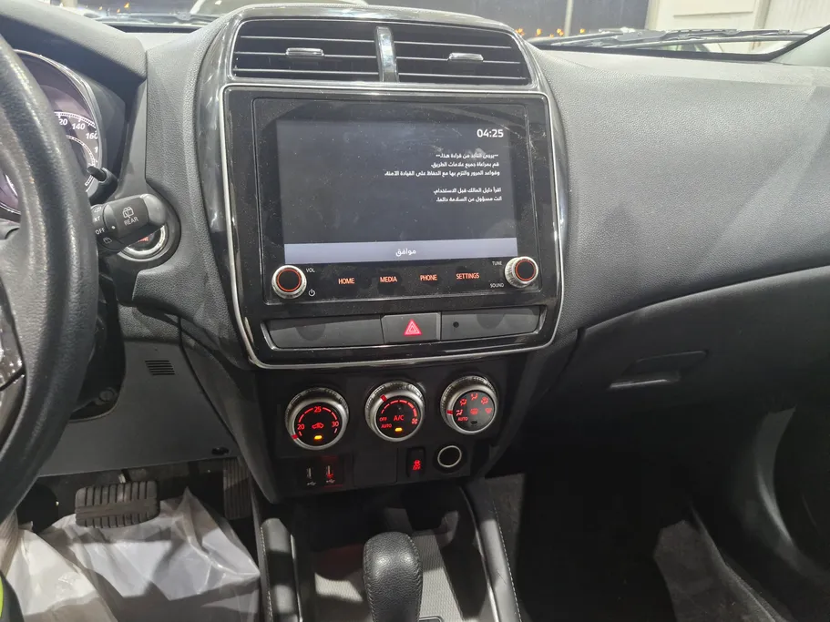 ميتسوبيشي ASX GLX 2022 