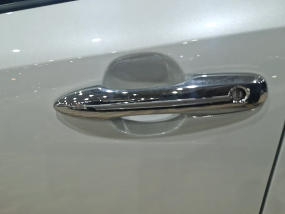 2025 Toyota Corolla XLI Executive Moonroof 