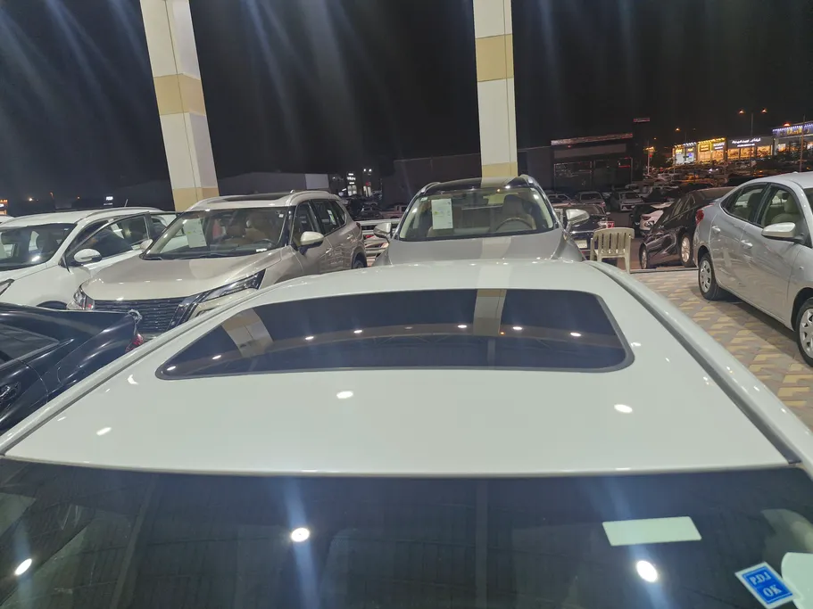 2025 Toyota Corolla XLI Executive Moonroof 