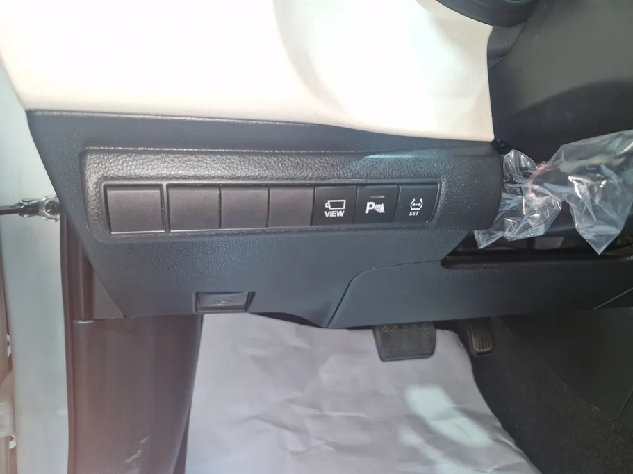 2025 Toyota Corolla XLI Executive Moonroof 