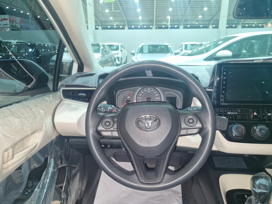 2025 Toyota Corolla XLI Executive Moonroof 