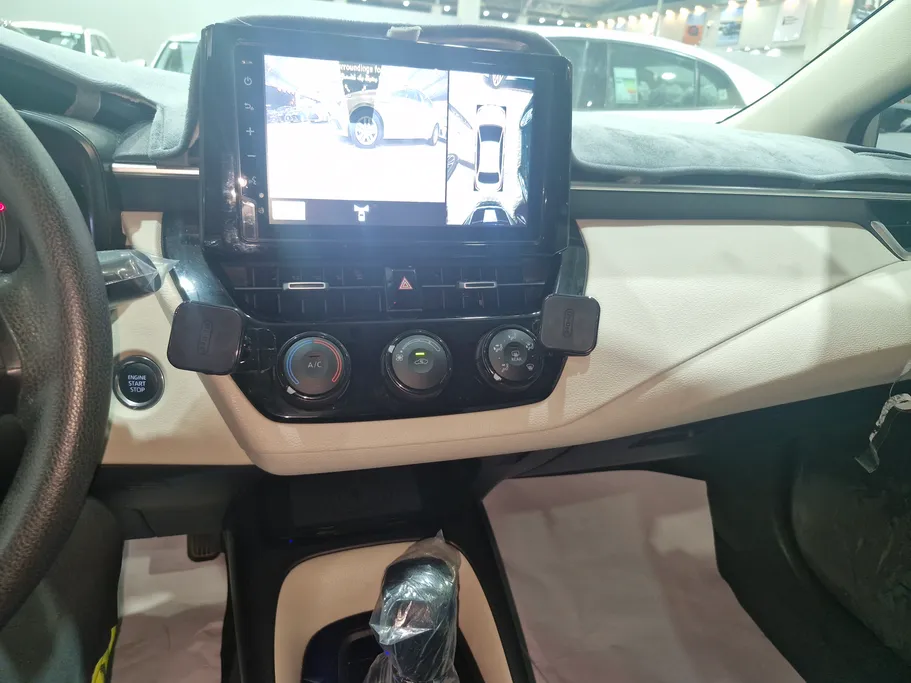 2025 Toyota Corolla XLI Executive Moonroof 