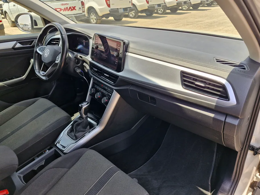 2024 Volkswagen T Roc Life 
