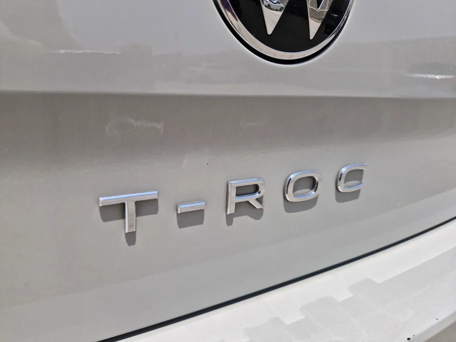 2024 Volkswagen T Roc Life 