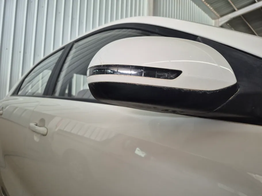 2024 Kia Pegas LX 