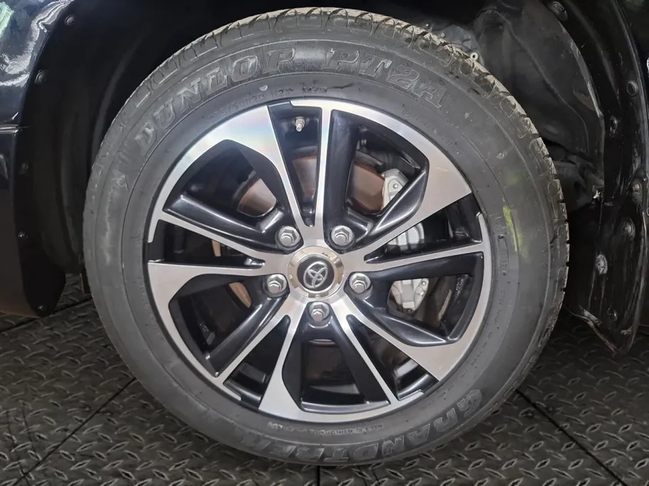 تويوتا لاندكروزر GXR Grand Touring 2021 