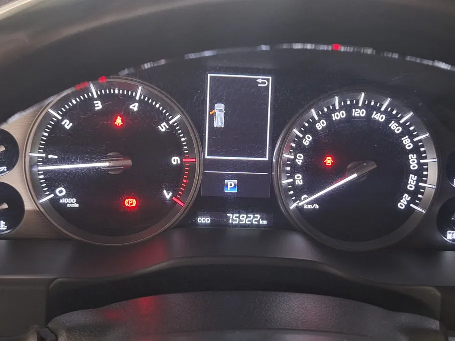 تويوتا لاندكروزر GXR Grand Touring 2021 