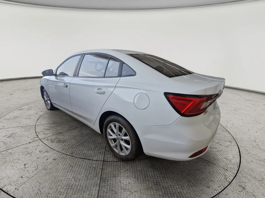 2023 MG 5 STD 