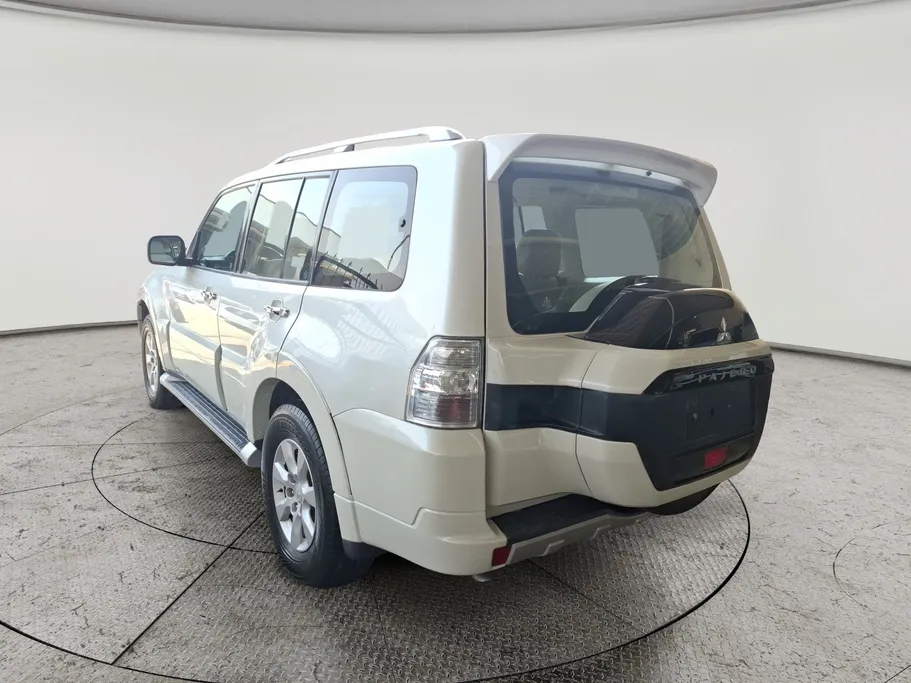 2021 Mitsubishi Pajero GLS 5Doors 