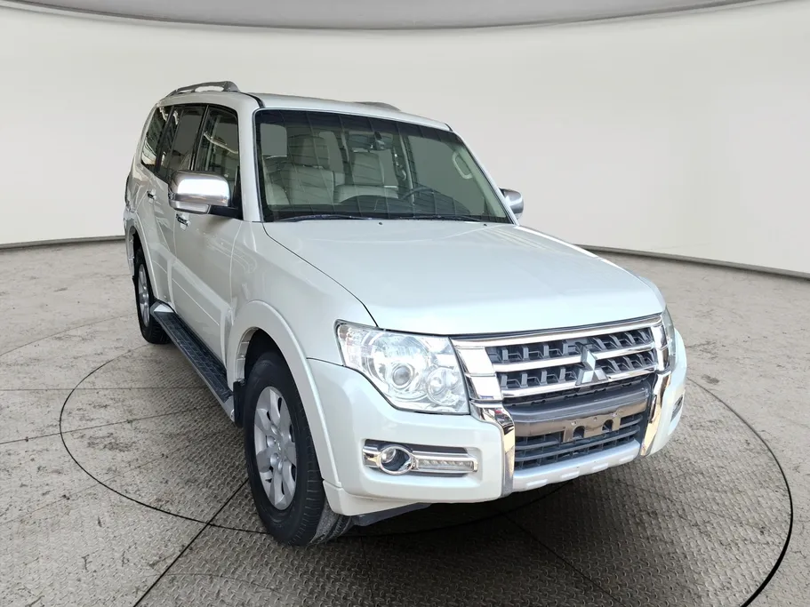 2021 Mitsubishi Pajero GLS 5Doors 