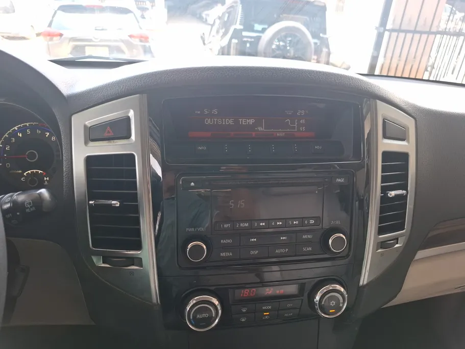 2021 Mitsubishi Pajero GLS 5Doors 