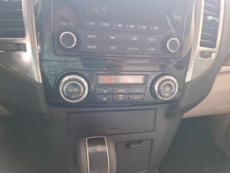 2021 Mitsubishi Pajero GLS 5Doors 
