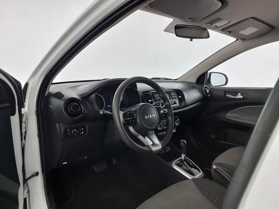 2025 Kia Pegas LX 