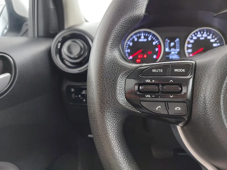 2025 Kia Pegas LX 