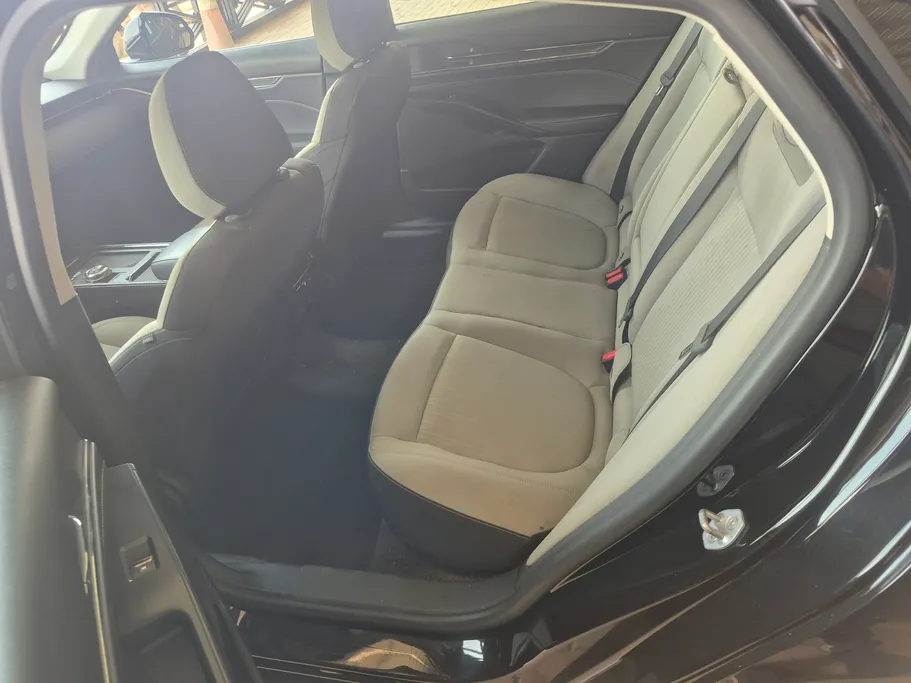 2023 Ford Taurus Ambiente 