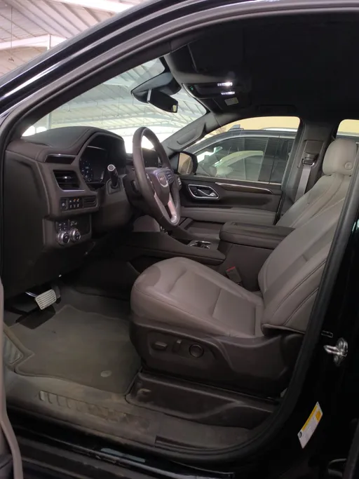 2024 GMC Yukon SLE 
