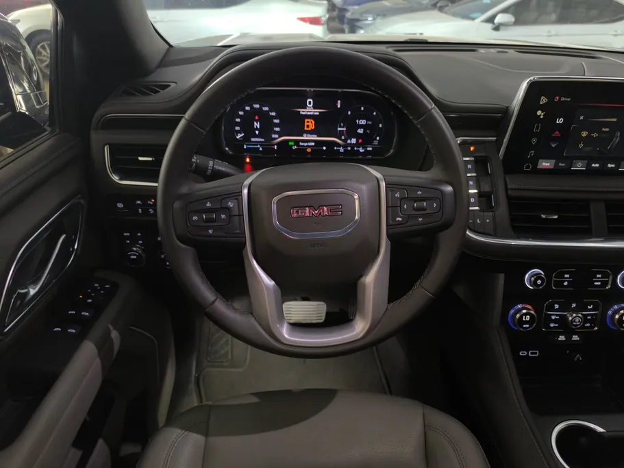 2024 GMC Yukon SLE 