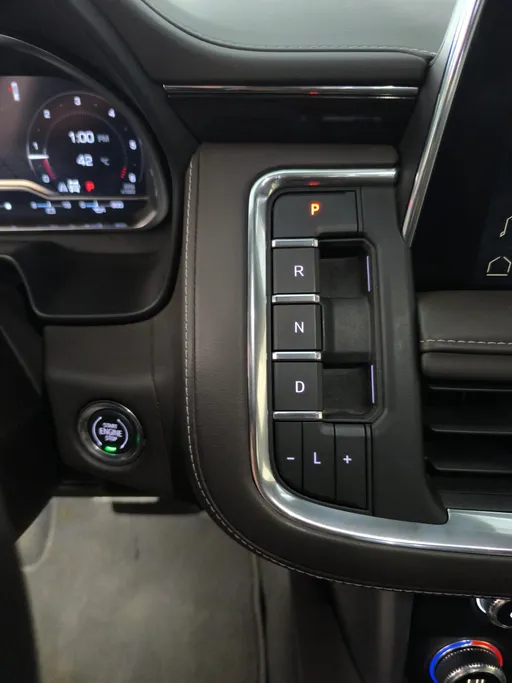 2024 GMC Yukon SLE 