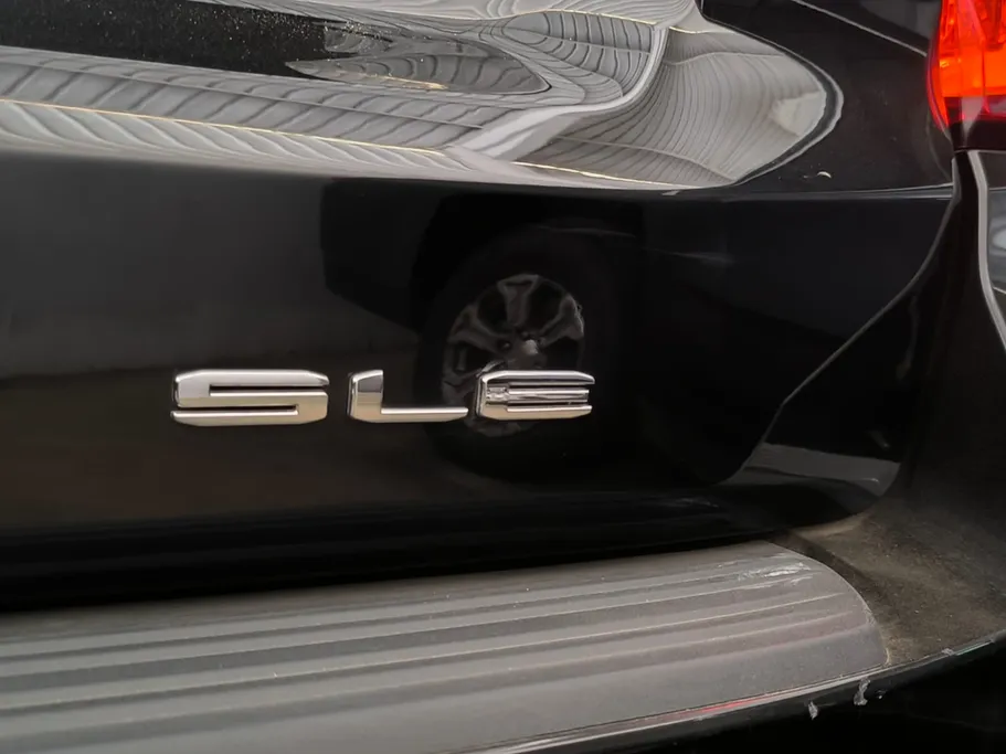 2024 GMC Yukon SLE 
