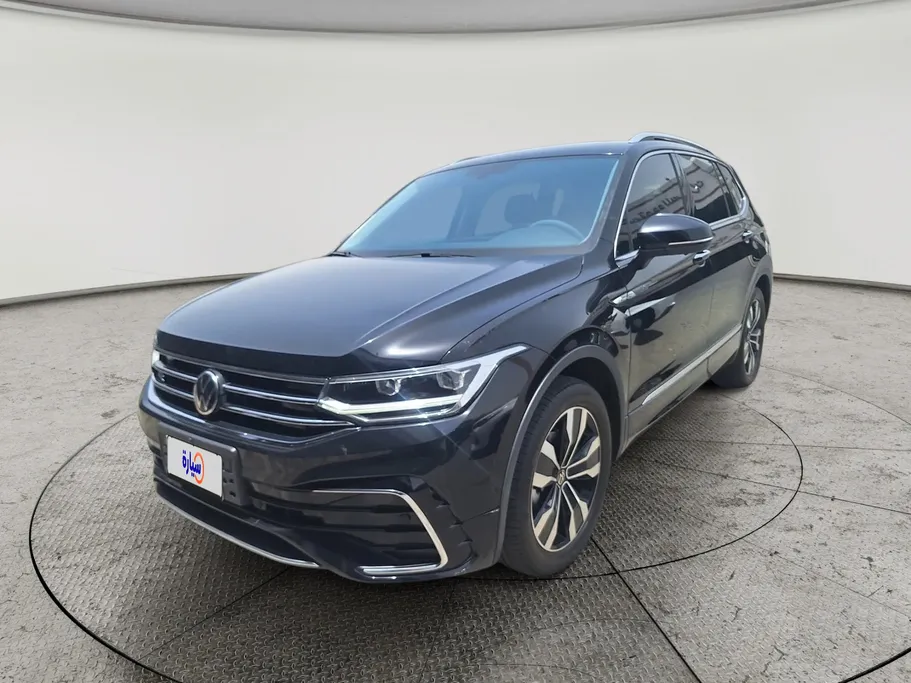 2023 Volkswagen Tiguan R Line 