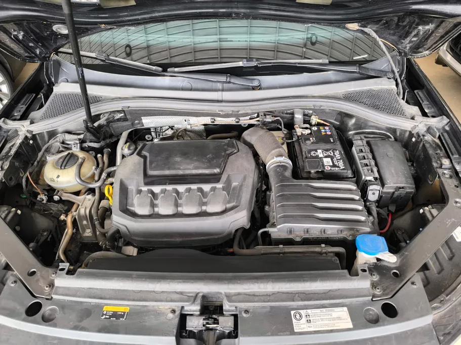 2023 Volkswagen Tiguan R Line 