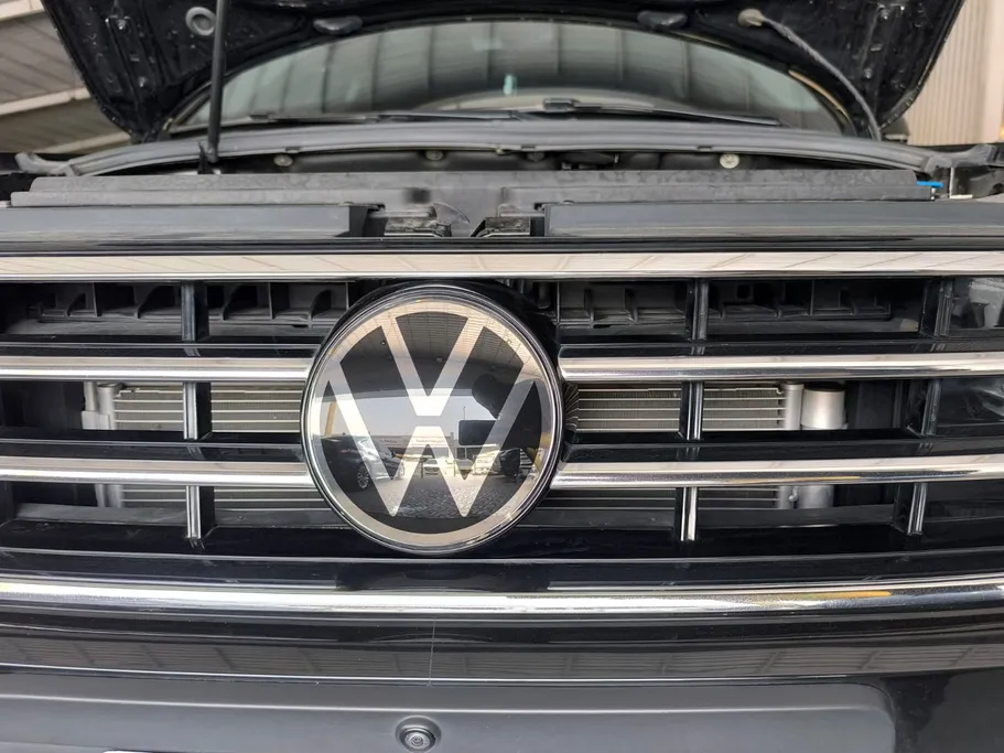 2023 Volkswagen Tiguan R Line 